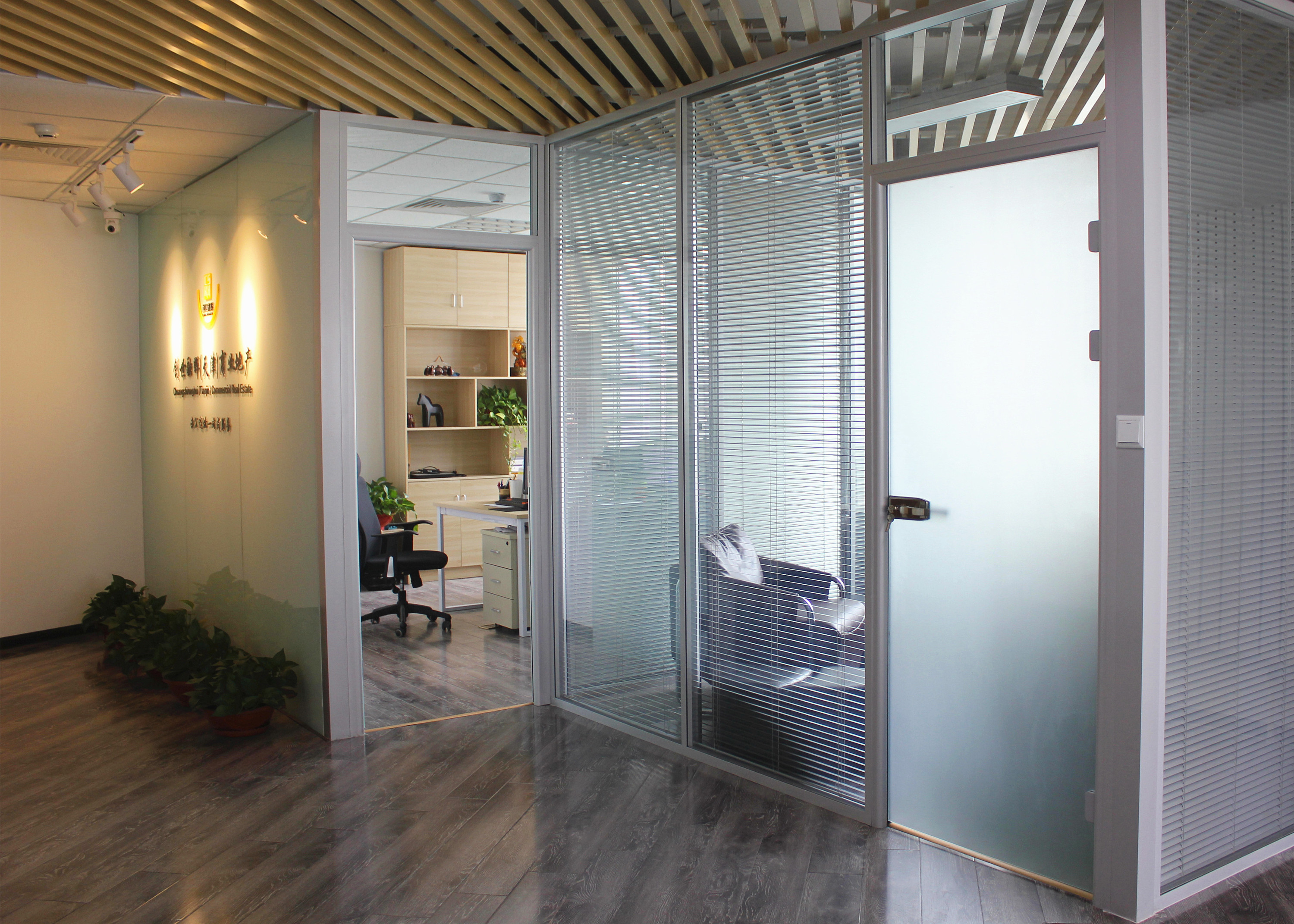 天津市金勝達裝飾工程裝修現場實景解析 品質工藝與空間美學的直觀呈現